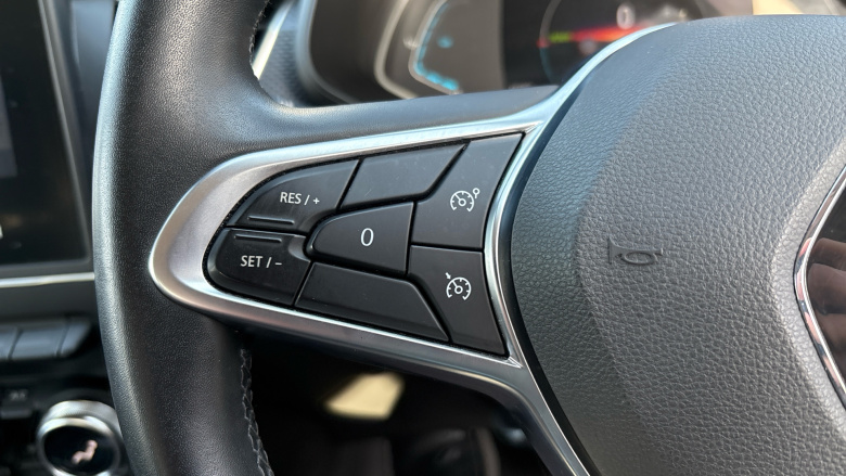 Renault Arkana 1.6 E-TECH Hybrid 145 Iconic 5dr Auto Hybrid Estate